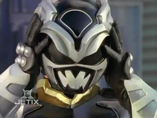 silver psycho ranger figure